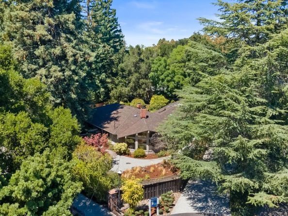 89 Fair Oaks Lane, Atherton CA 94027