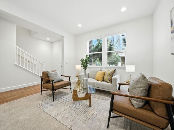 319 Charles Morris Terrace, Sunnyvale CA 94085