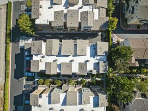 319 Charles Morris Terrace, Sunnyvale CA 94085