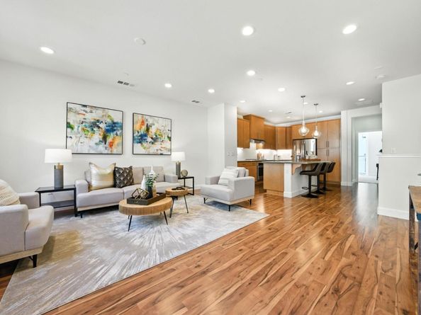 319 Charles Morris Terrace, Sunnyvale CA 94085