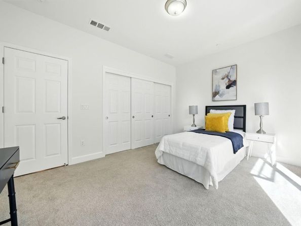 319 Charles Morris Terrace, Sunnyvale CA 94085