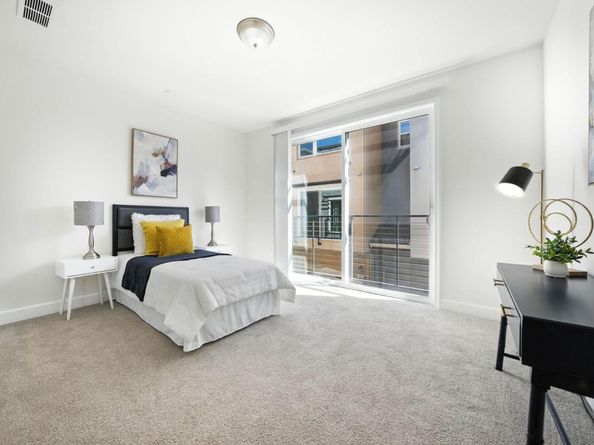 319 Charles Morris Terrace, Sunnyvale CA 94085