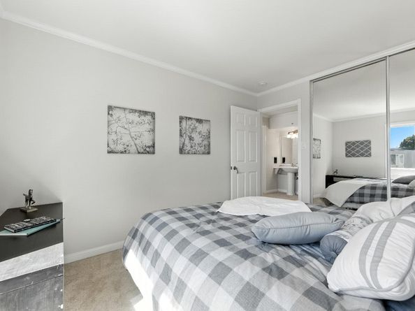 932 Peninsula Avenue 406, San Mateo CA 94401