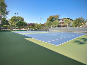 932 Peninsula Avenue 406, San Mateo CA 94401