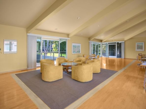 932 Peninsula Avenue 406, San Mateo CA 94401