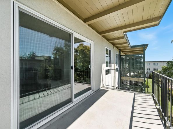 932 Peninsula Avenue 406, San Mateo CA 94401