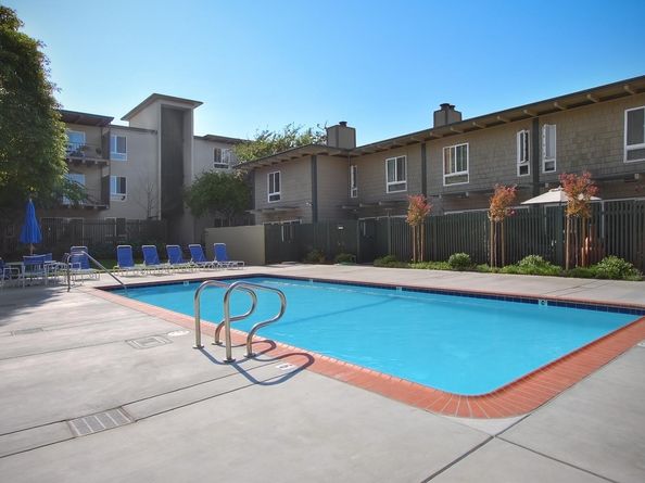 932 Peninsula Avenue 406, San Mateo CA 94401