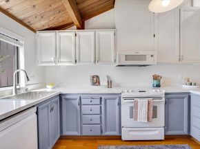 113 Tree Frog Lane, Santa Cruz CA 95060