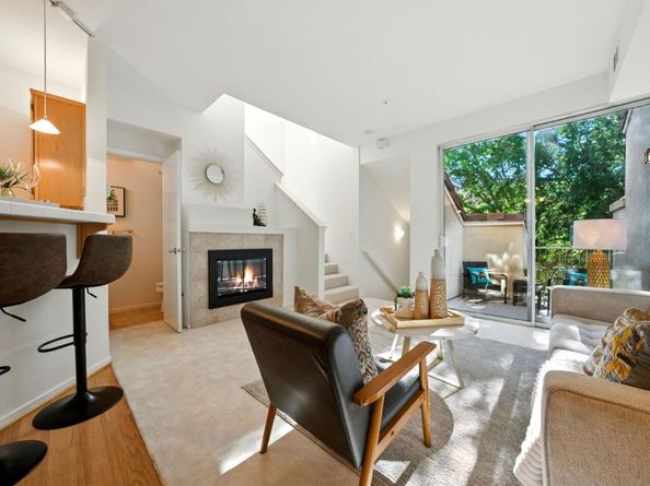 561 Manhattan Place, San Jose CA 95136