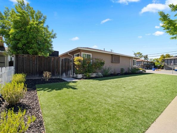3856 Williams Road, San Jose CA 95117