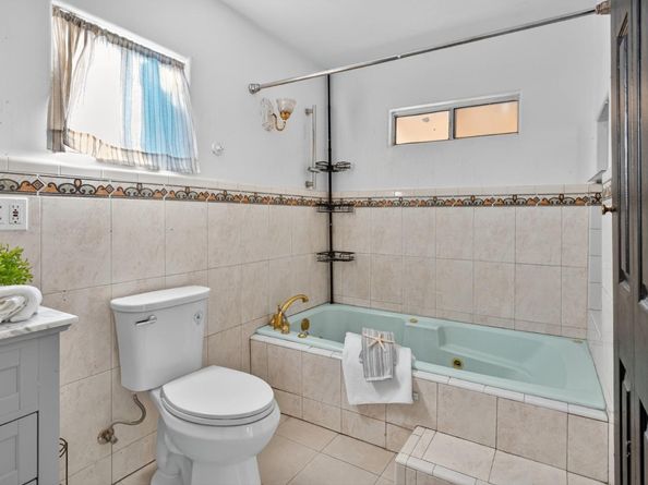 22133 Peralta, Hayward CA 94541