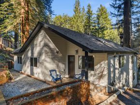 831 Hillcrest Drive, Felton CA 95018