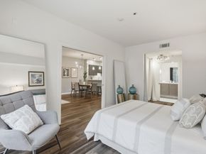 97 E Saint James Street 26, San Jose CA 95112