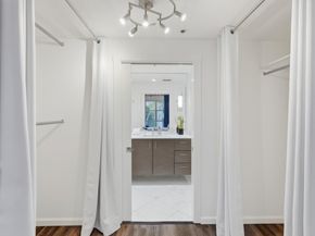 97 E Saint James Street 26, San Jose CA 95112