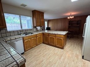 701 Christine Drive, Palo Alto CA 94303