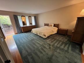 701 Christine Drive, Palo Alto CA 94303