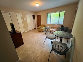 701 Christine Drive, Palo Alto CA 94303