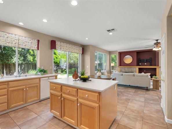 1469 Goshawk Court, Gilroy CA 95020