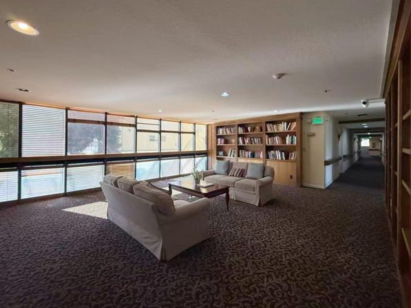 324 Catalpa Street 206, San Mateo CA 94401