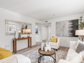 576 W Parr Avenue 1, Los Gatos CA 95032