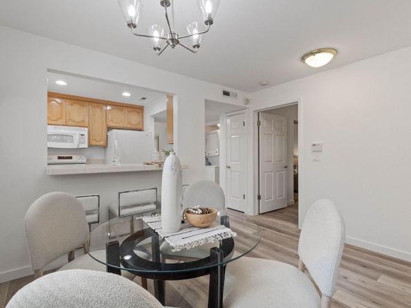 576 W Parr Avenue 1, Los Gatos CA 95032