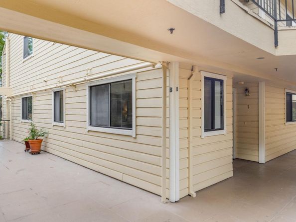 576 W Parr Avenue 1, Los Gatos CA 95032