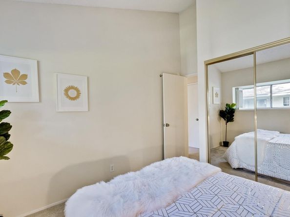 19423 Vineyard Lane, Saratoga CA 95070