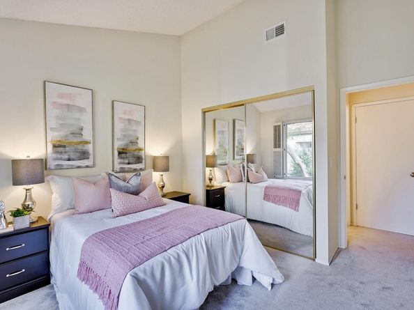 19423 Vineyard Lane, Saratoga CA 95070