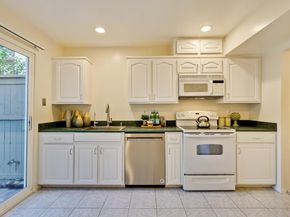 19423 Vineyard Lane, Saratoga CA 95070