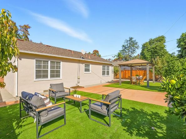 2214 Peachtree Lane, San Jose CA 95128