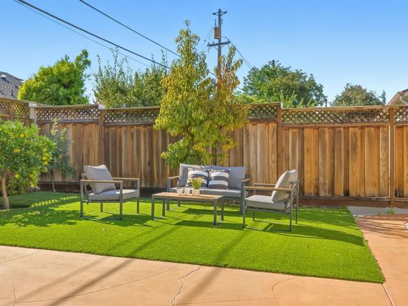 2214 Peachtree Lane, San Jose CA 95128