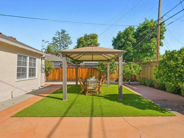 2214 Peachtree Lane, San Jose CA 95128