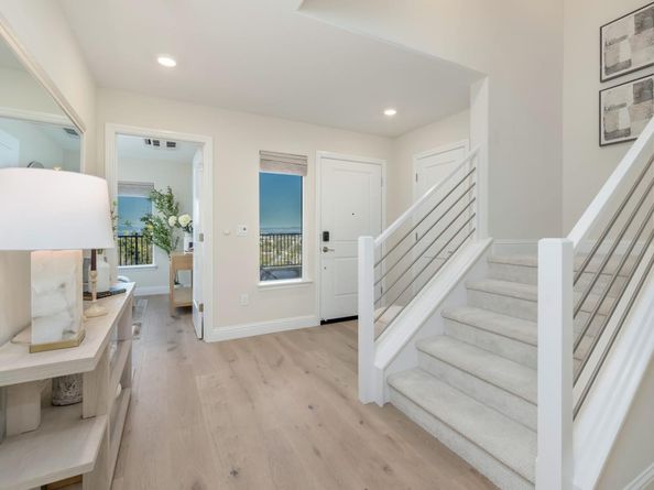 2500 Sage Street, San Mateo CA 94403