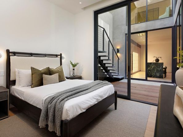 1480 Bryant Street, Palo Alto CA 94301