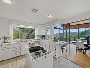 435 Golden Oak Drive, Portola Valley CA 94028