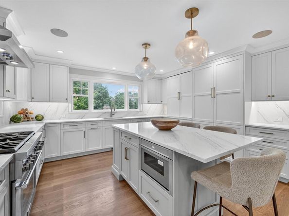 29 Cedar Lane, Pleasantville NY 10570