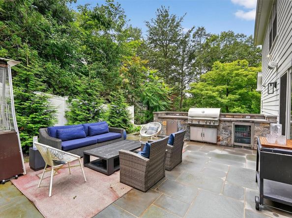 29 Cedar Lane, Pleasantville NY 10570