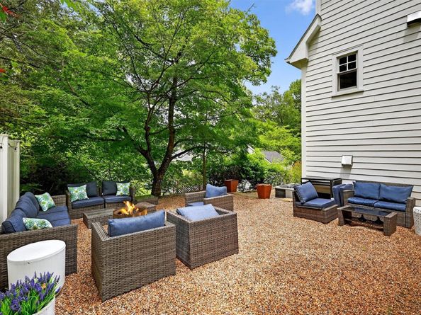 29 Cedar Lane, Pleasantville NY 10570