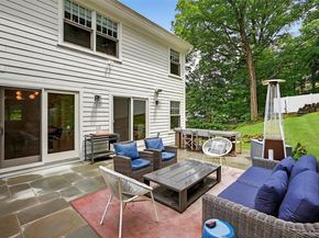 29 Cedar Lane, Pleasantville NY 10570