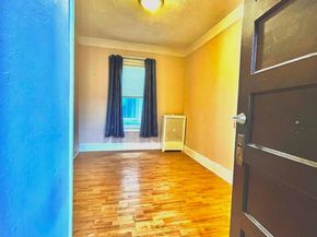 10411 89th Avenue, Richmond Hill NY 11418
