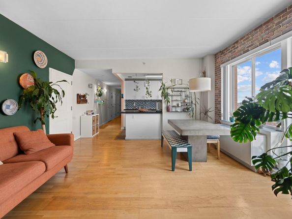 853 Macy Place 8E, Bronx NY 10455