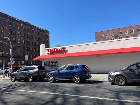14330 Roosevelt 5J, Flushing NY 11354