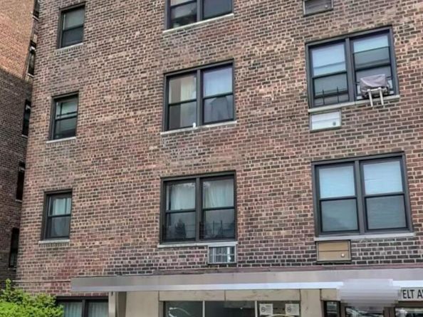 14330 Roosevelt 5J, Flushing NY 11354