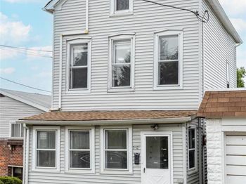 7-12 125th Street