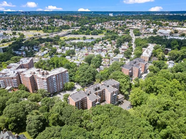 1133 Midland Avenue 4L, Bronxville NY 10708