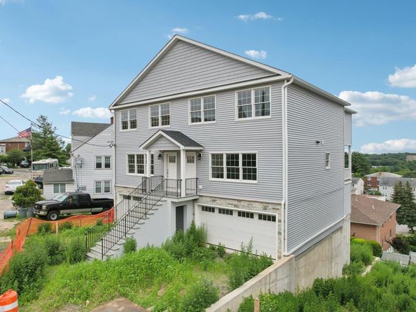 90 University Avenue, Yonkers NY 10704