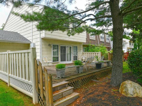 46 Manors Drive, Jericho NY 11753