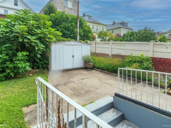 926 Vincent Avenue, Bronx NY 10465