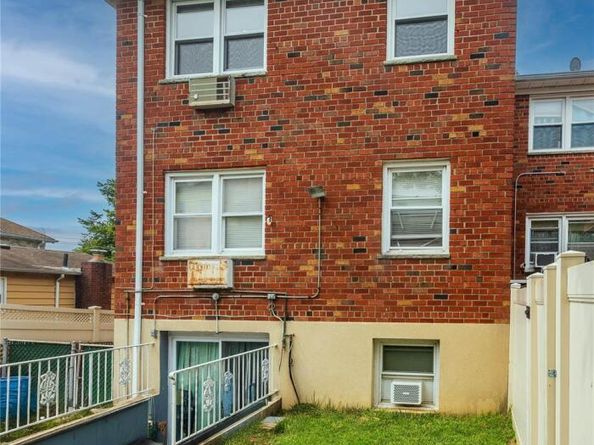 926 Vincent Avenue, Bronx NY 10465
