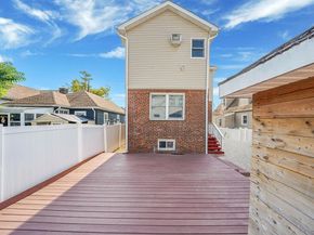 86 West Boulevard, East Rockaway NY 11518
